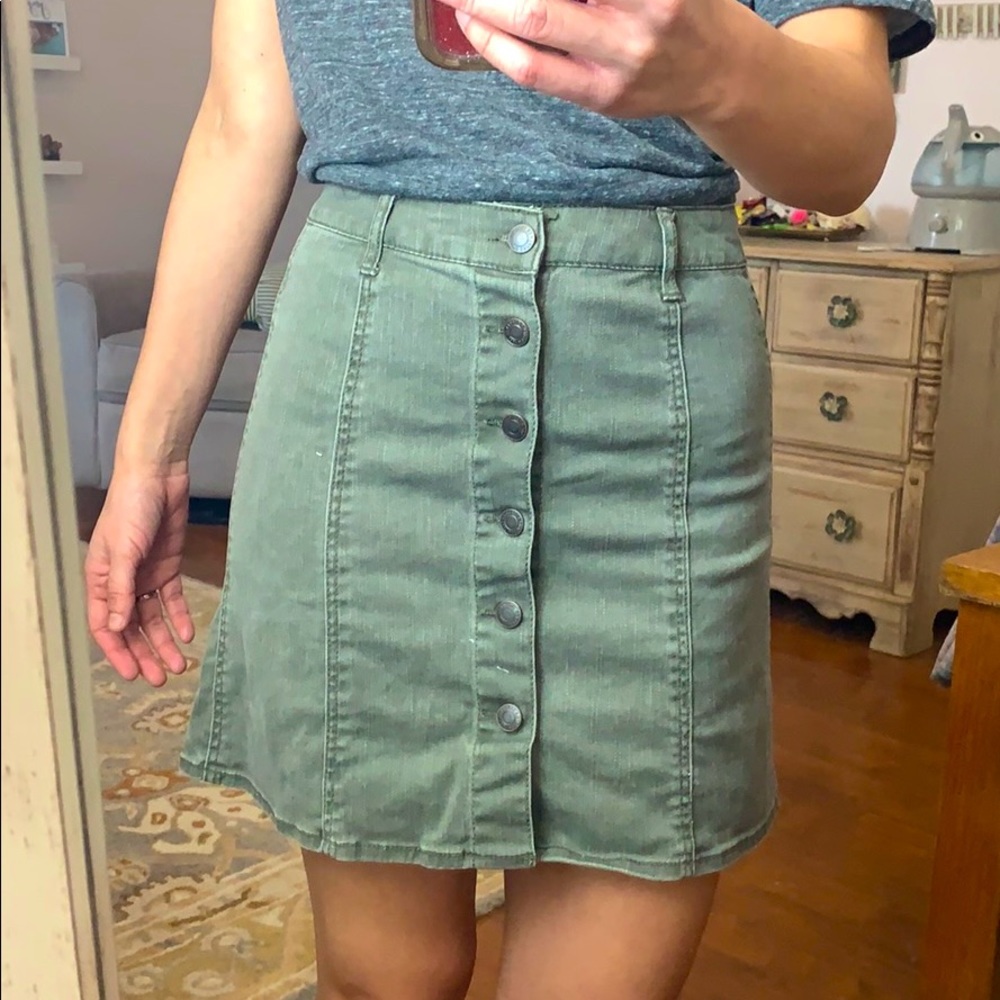 Olive button-front mini